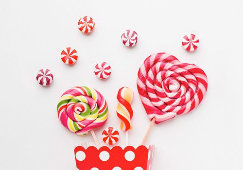 10 Signs that prove you are in love with Candies